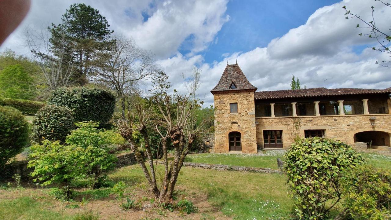 Domaine Du Cardou Hotell Puy-lʼÉvêque Exteriör bild