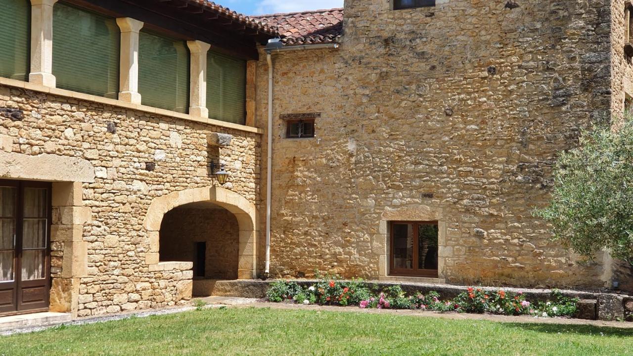 Domaine Du Cardou Hotell Puy-lʼÉvêque Exteriör bild