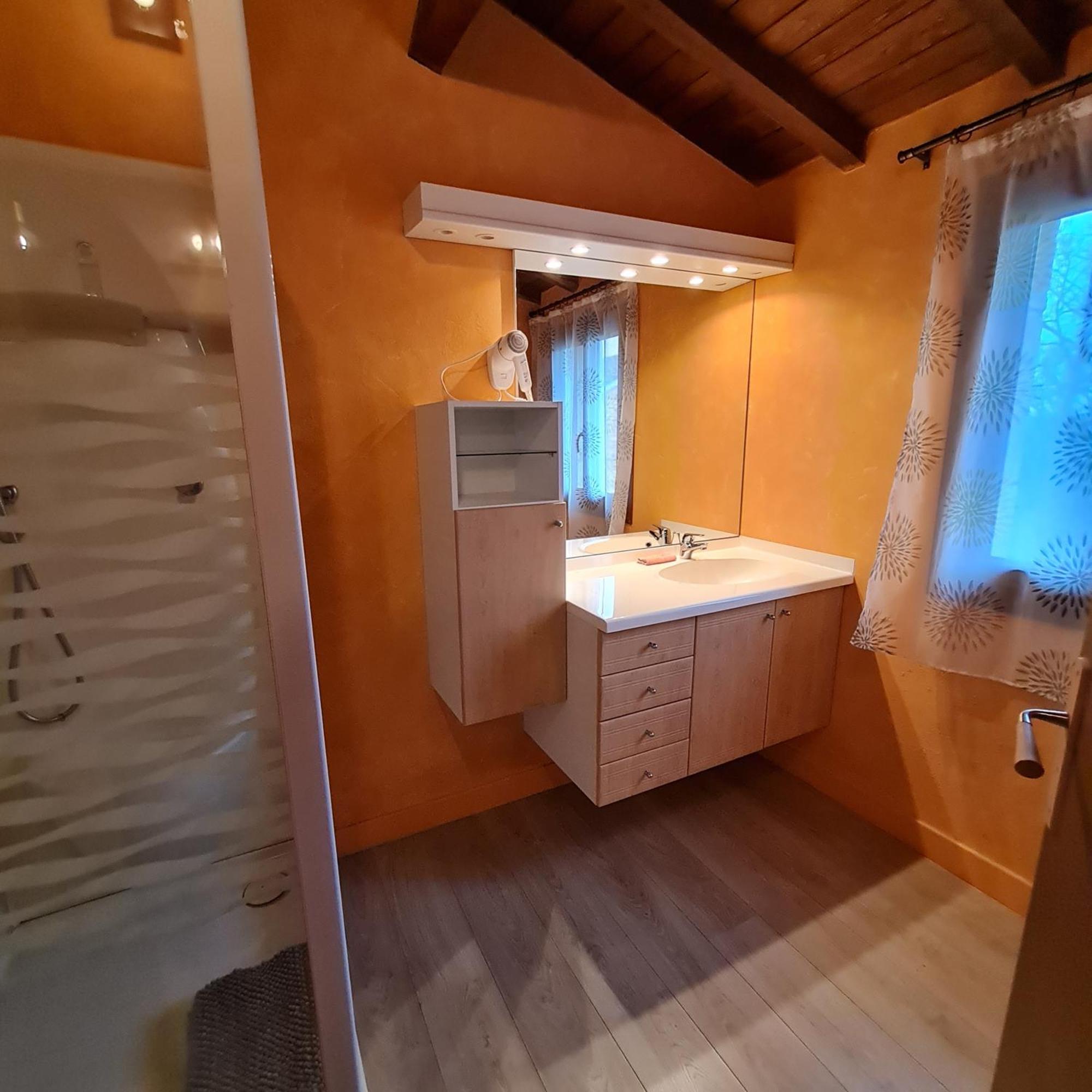 Domaine Du Cardou Hotell Puy-lʼÉvêque Exteriör bild