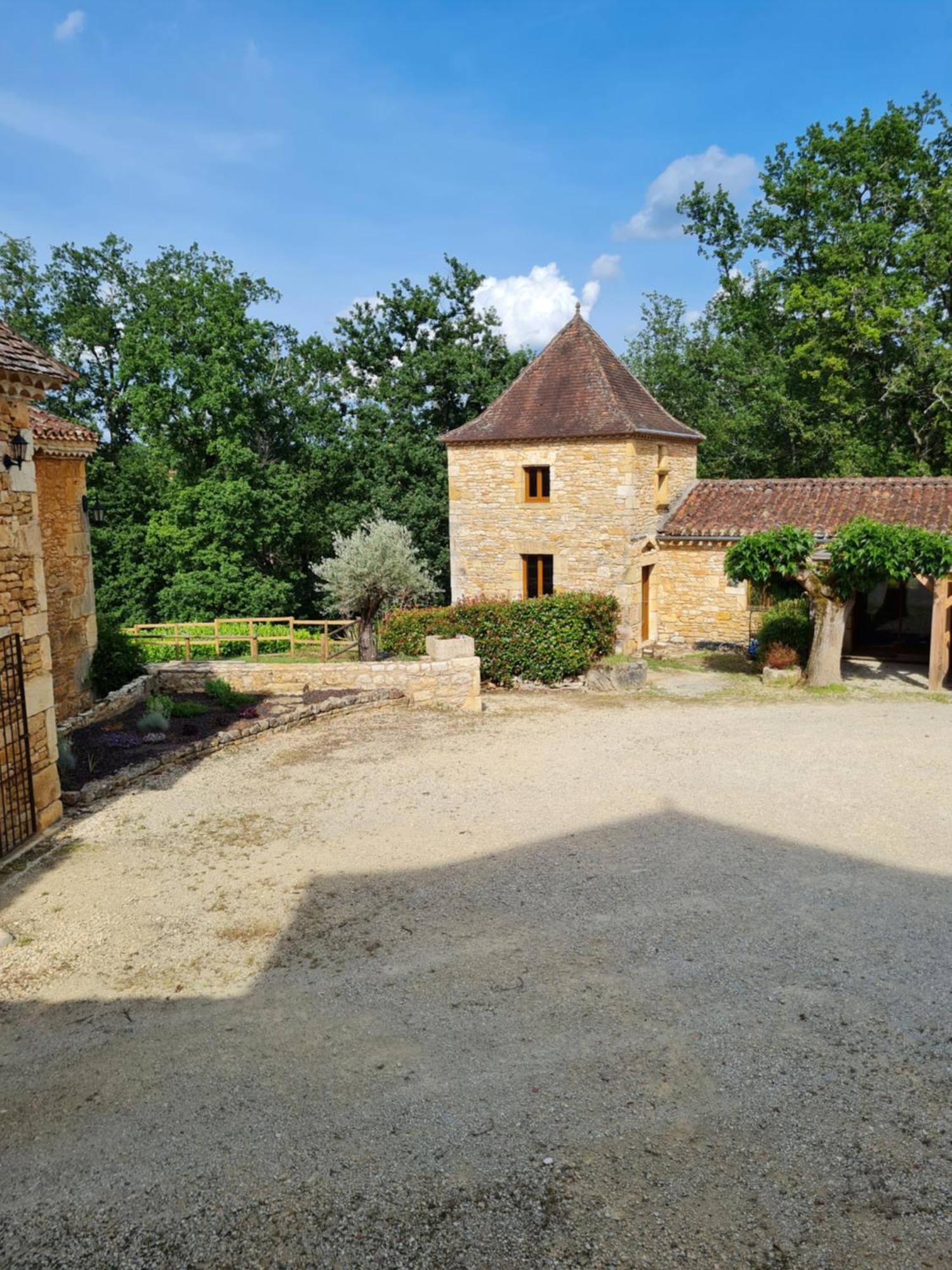 Domaine Du Cardou Hotell Puy-lʼÉvêque Exteriör bild